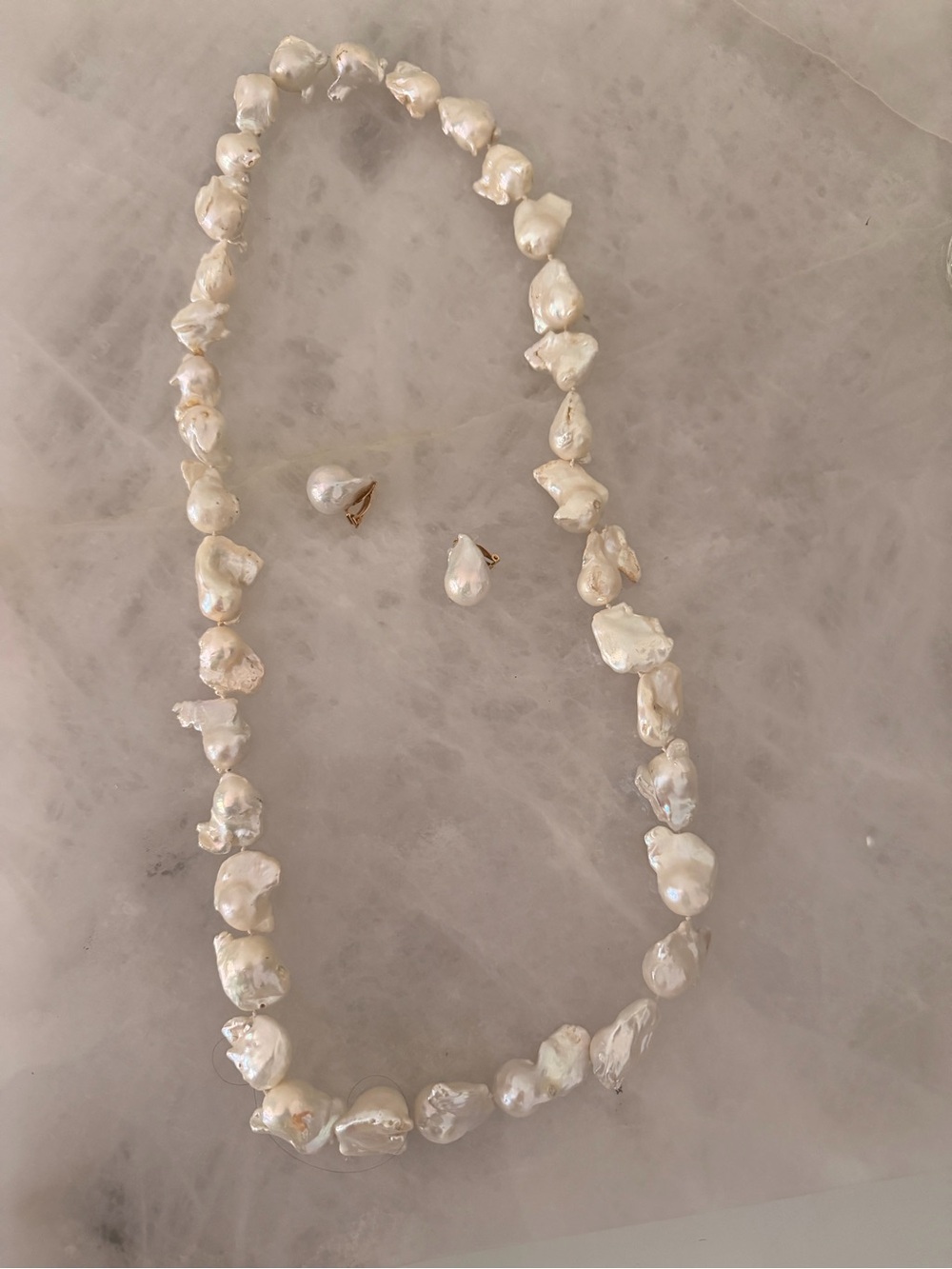 Freshwater Baroque Pearl Necklace and Earring Set - White